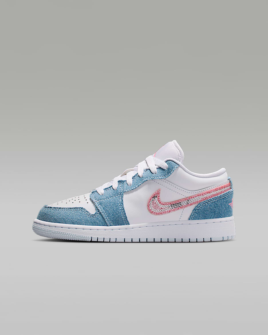 NIKE公式】エア ジョーダン 1 LOW SE ジュニアシューズ